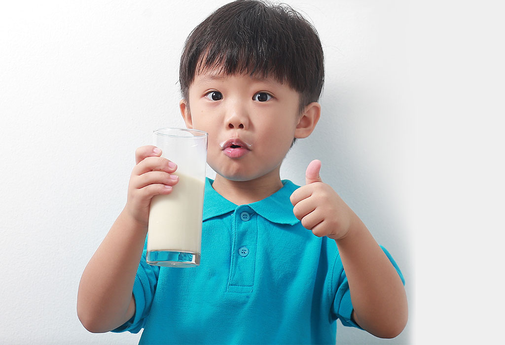 Káº¿t quáº£ hÃ¬nh áº£nh cho kid drink milk