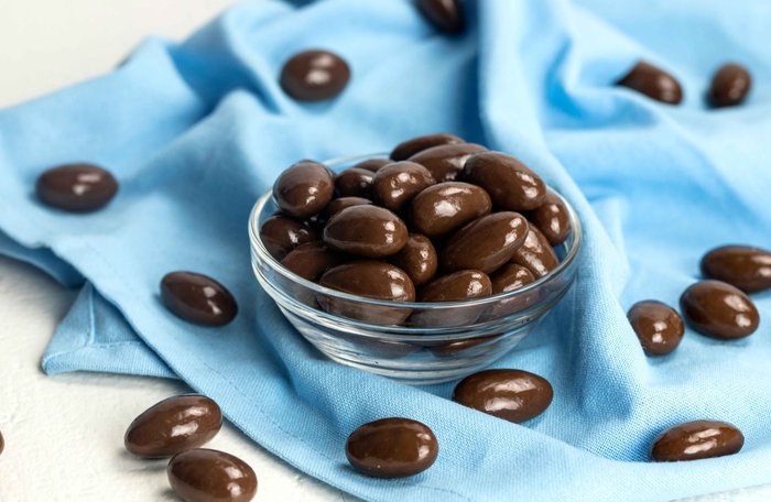 Chocolate-Covered Almonds - By the Pound - Nuts.com