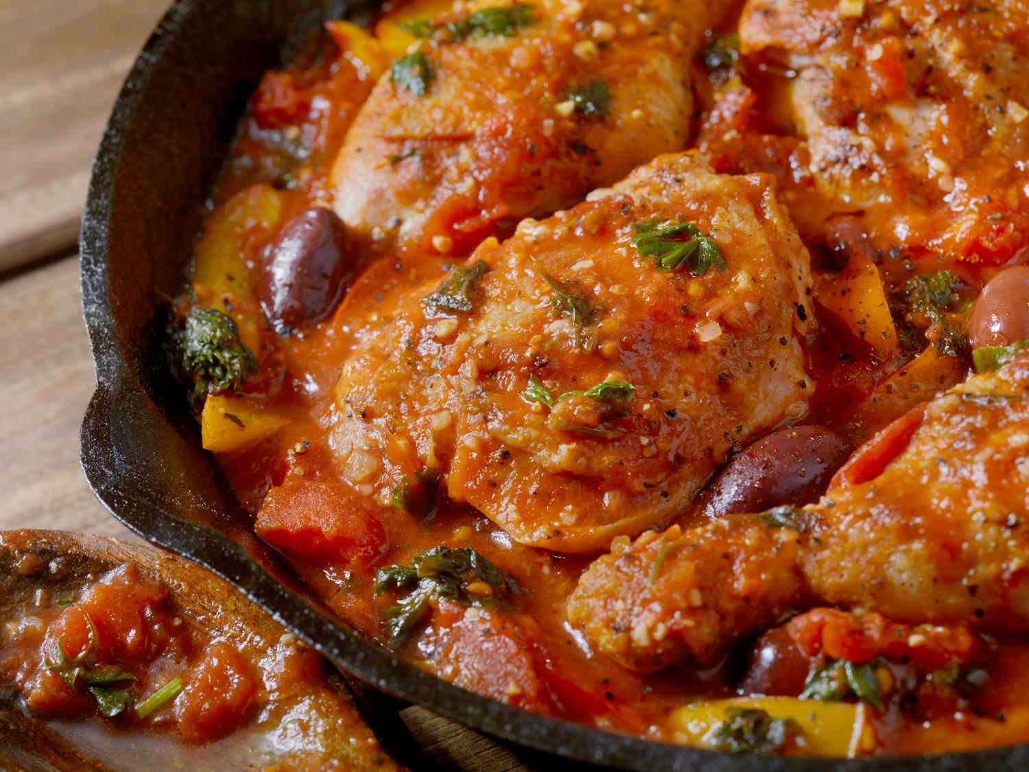 Pollo Rojo (Chicken in Tomato and Chile Sauce)