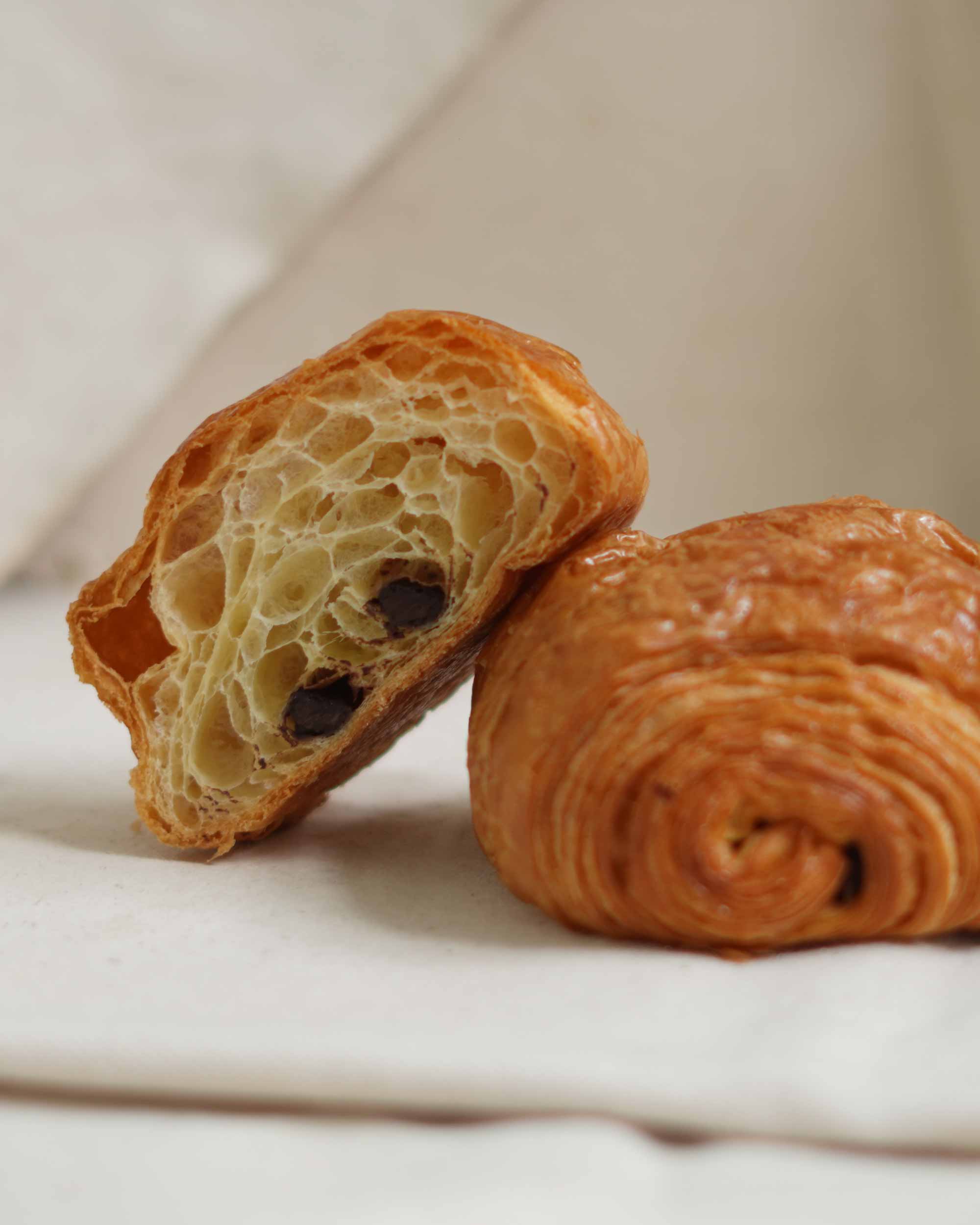 Pain au Chocolat – Enchante