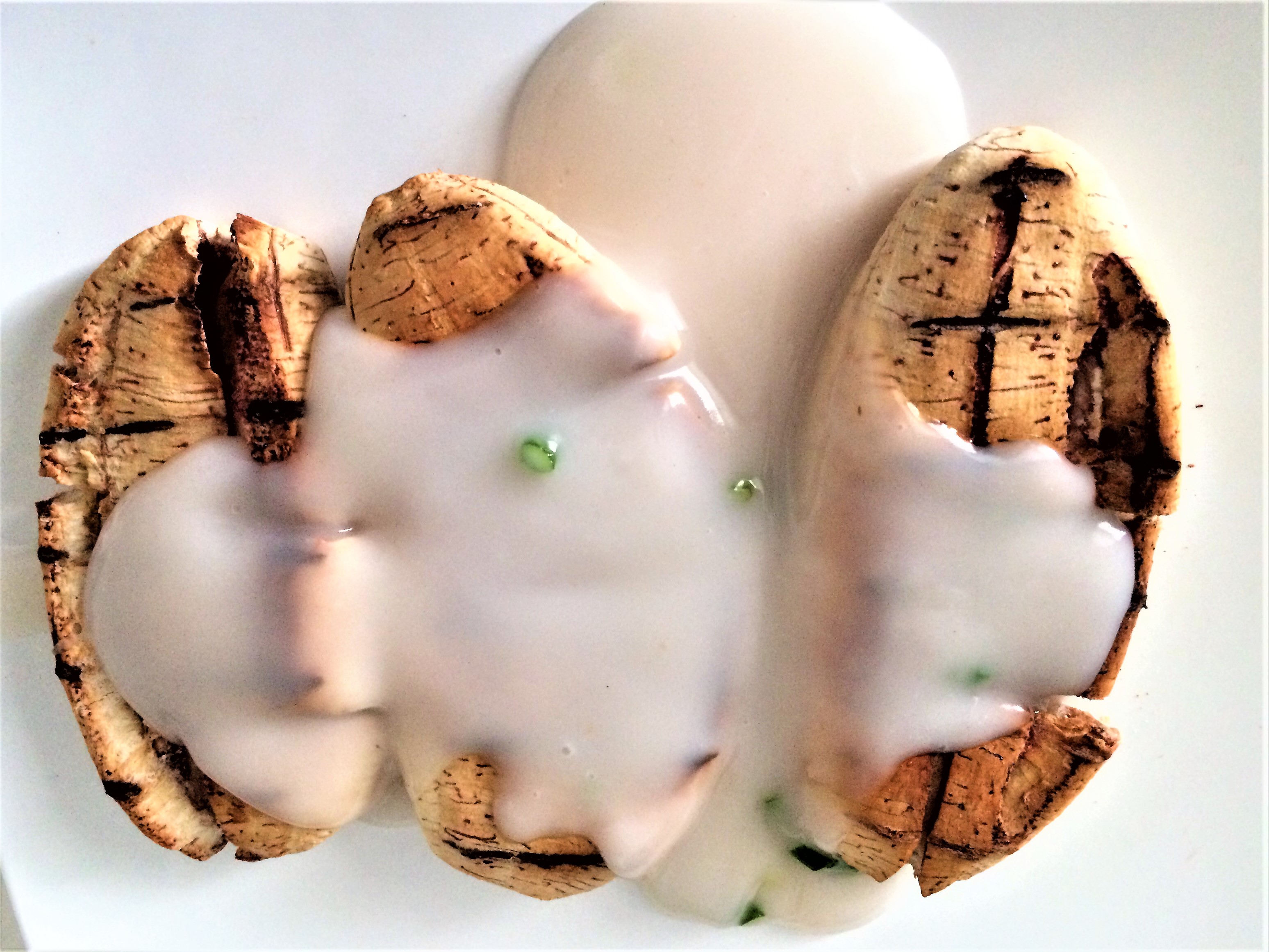 Chuối nướng nước cốt dừa nhâm nhi ngày mưa gió